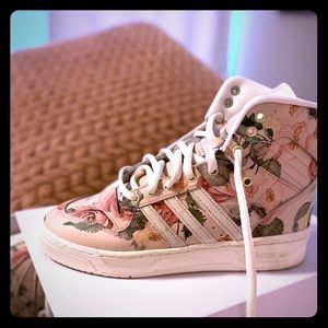 Adidas-Men’s Size 7